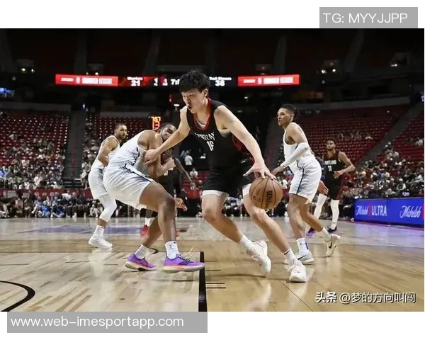 内线霸主科塔表现抢眼9投7中斩获17分4篮板2助攻1抢断4盖帽 内线霸主科塔表现抢眼9投7中斩获17分4篮板2助攻1抢断4盖帽