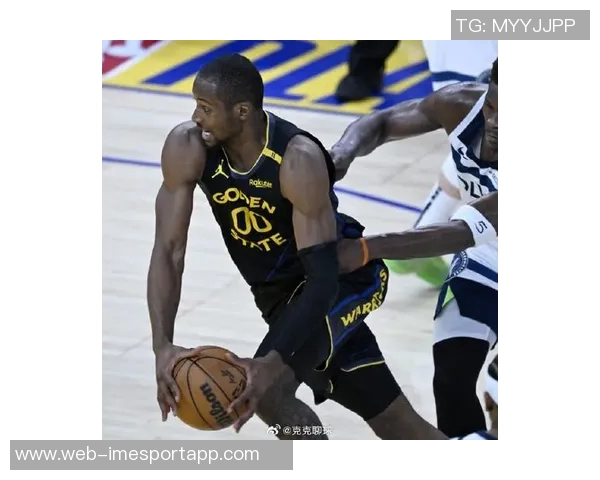 库里赞追梦独特贡献小佩顿展现个人风格助力球队