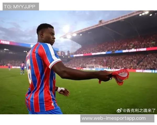 法尔克透露奥利塞年薪1400万欧拜仁计划加薪并加速续约谈判 法尔克透露奥利塞年薪1400万欧拜仁计划加薪并加速续约谈判