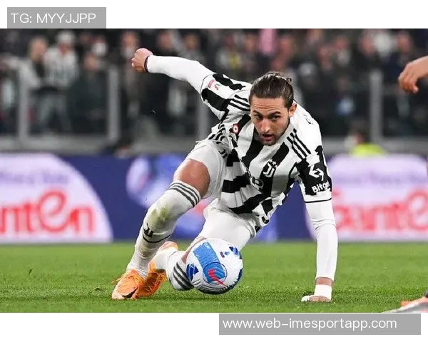 国米夏窗曾询问拉比奥特最终选择签下迪乌夫的内幕揭秘